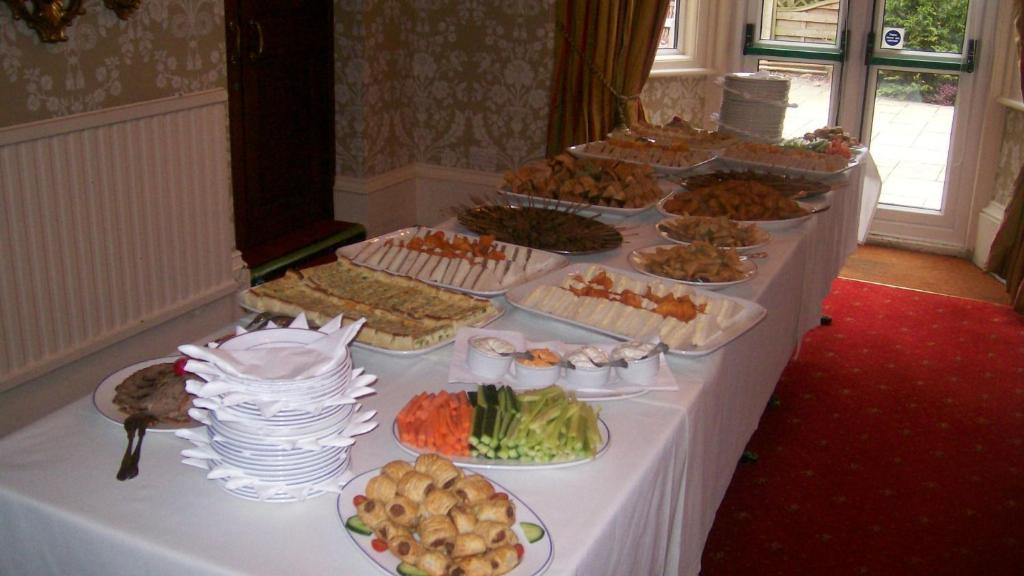 Woodlands Hotel Spalding Bagian luar foto