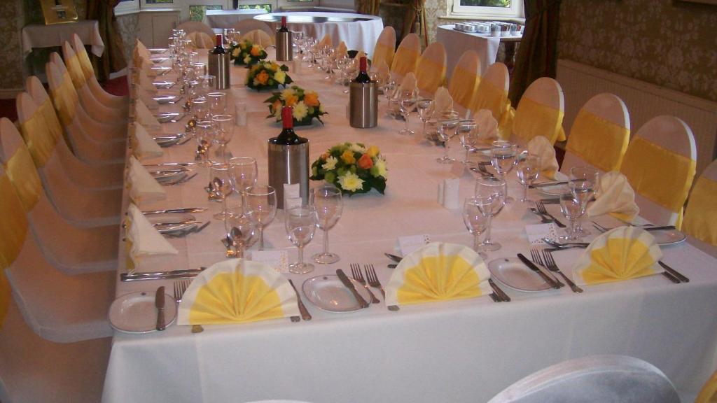 Woodlands Hotel Spalding Bagian luar foto